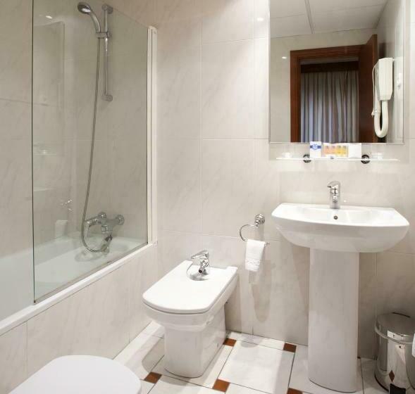 استودیوی استاندارد, Espahotel Plaza Basílica