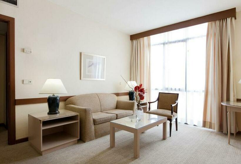 سوییت, Espahotel Plaza Basílica