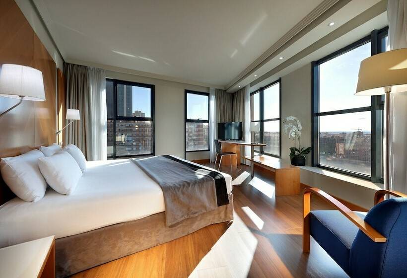 سوییت جونیور, Exe Plaza