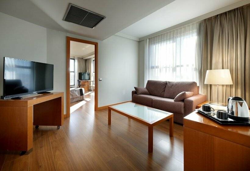 اتاق پرمیوم, Exe Plaza