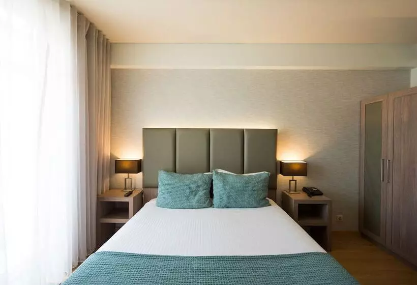 オーシャンビューデラックスルーム, The One Grand Hotel da Póvoa