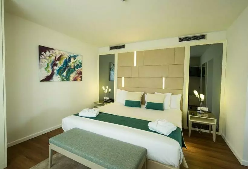 オーシャンビューデラックススイート, The One Grand Hotel da Póvoa