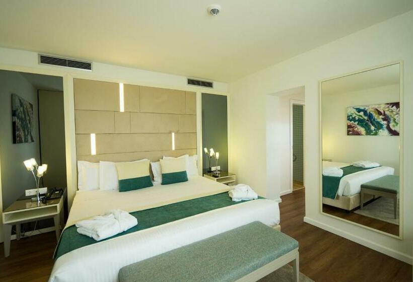 جناح ديلوكس مطل على البحر, The One Grand Hotel da Póvoa