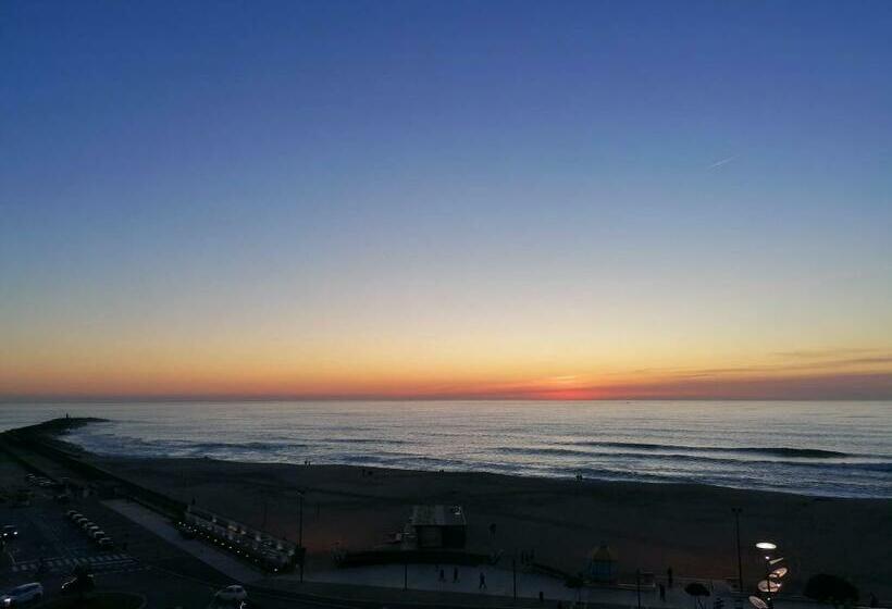 جناح ديلوكس مطل على البحر, The One Grand Hotel da Póvoa