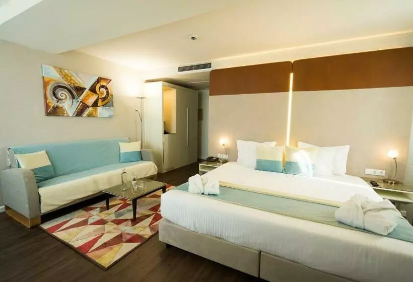 デラックスジュニアスイート, The One Grand Hotel da Póvoa