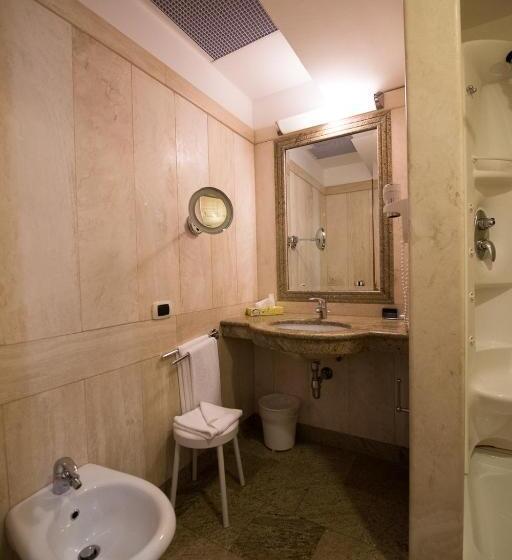 اتاق استاندارد یک نفره, Quality Hotel Nova Domus