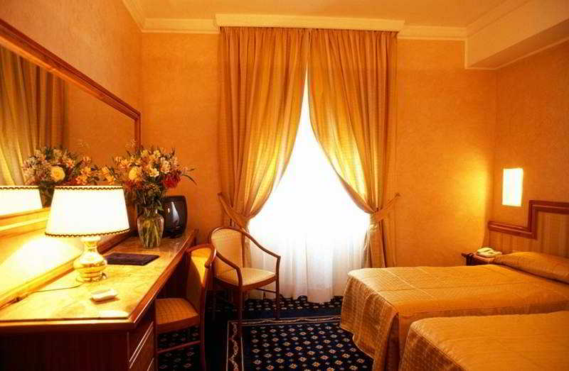 اتاق استاندارد, Quality Hotel Nova Domus