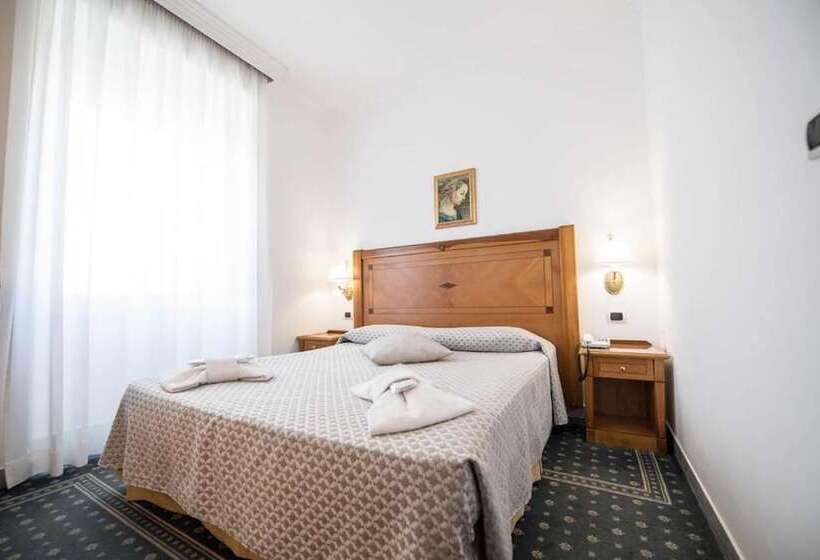 اتاق استاندارد یک نفره, Quality Hotel Nova Domus