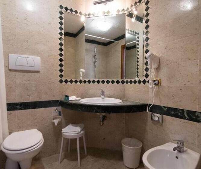 اتاق خانوادگی, Quality Hotel Nova Domus