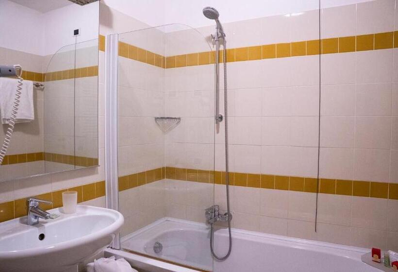 חדר קלאסי, Relais Villa Pomela