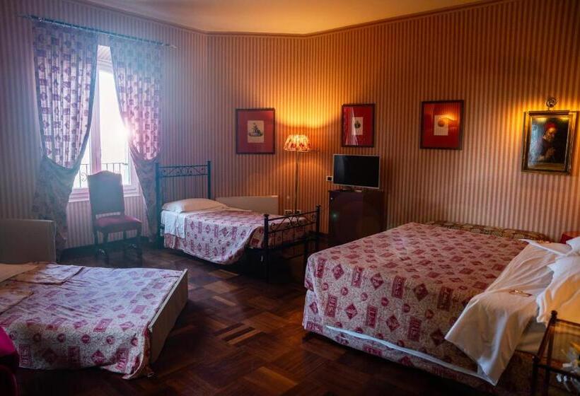 اتاق خانوادگی, Relais Villa Pomela