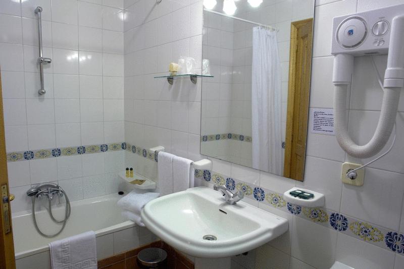 スタンダードルーム, Pazo Almuzara