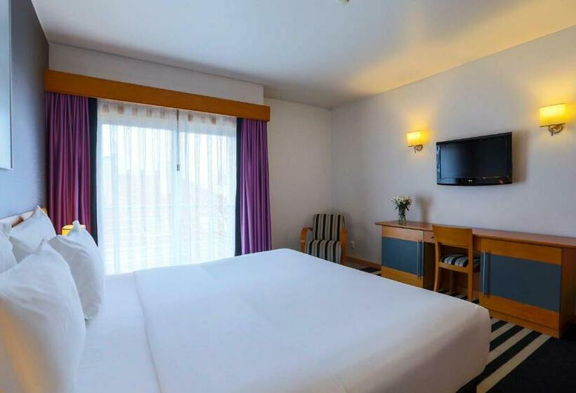 스탠다드 룸 바다 전망, Sana Sesimbra