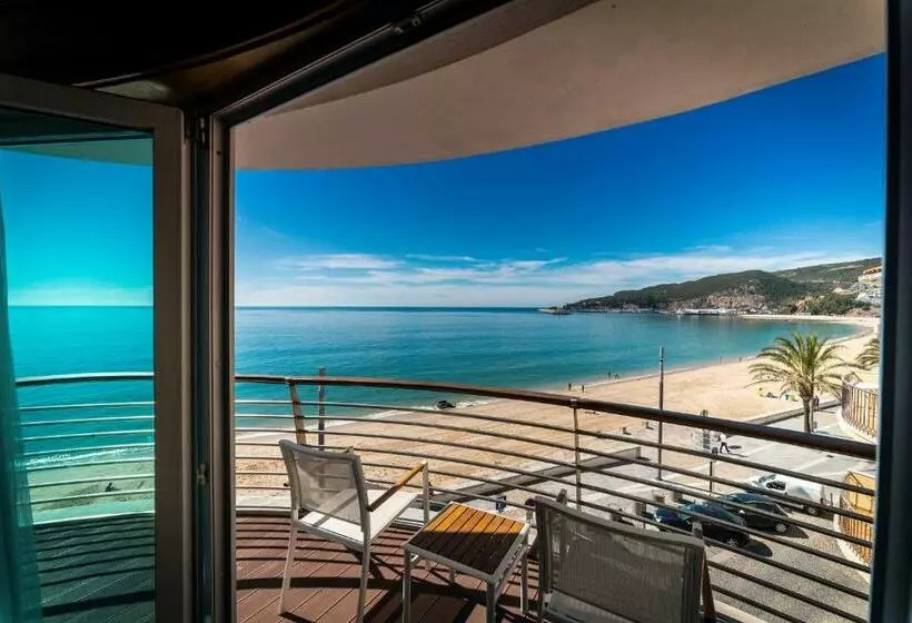 سوییت با چشمانداز دریا, Sana Sesimbra