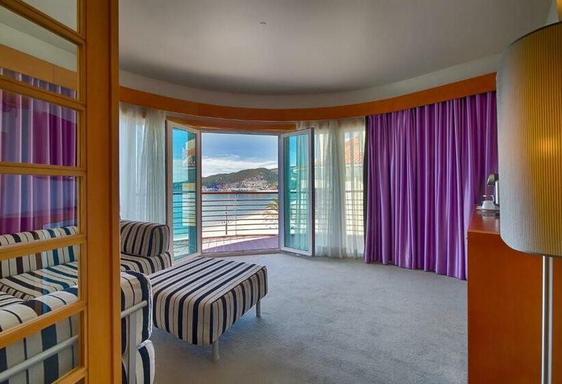 바다 전망 스위트, Sana Sesimbra