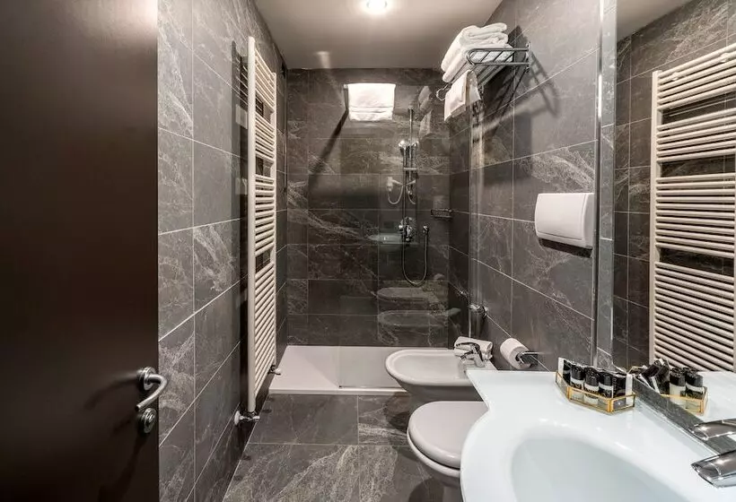 اتاق اکونومی, Smart Hotel Holiday