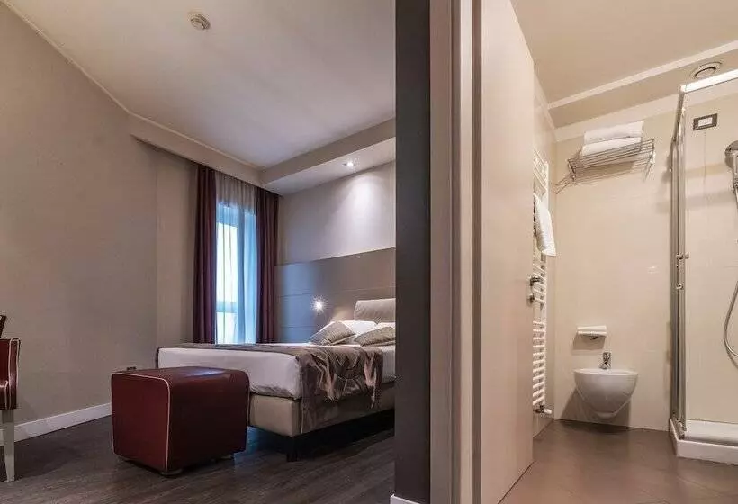 اتاق اکونومی, Smart Hotel Holiday