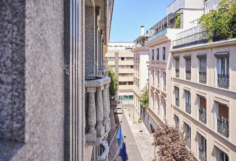 اتاق استاندارد سه نفره, Vp Jardin De Recoletos