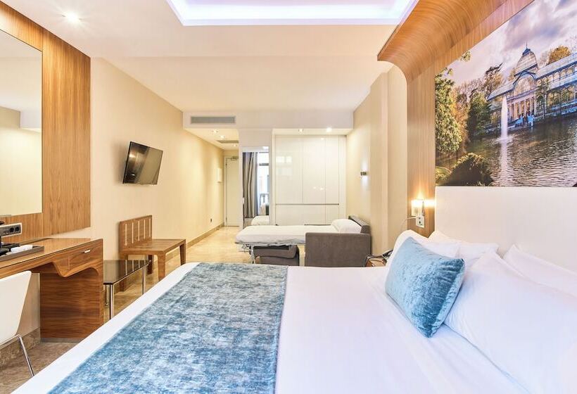 اتاق استاندارد سه نفره, Vp Jardin De Recoletos