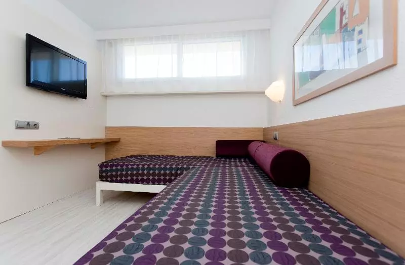 سوییت, Insotel Cala Mandia Resort
