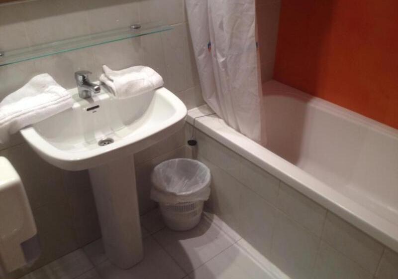 شقة غرفة واحدة, Inter 2