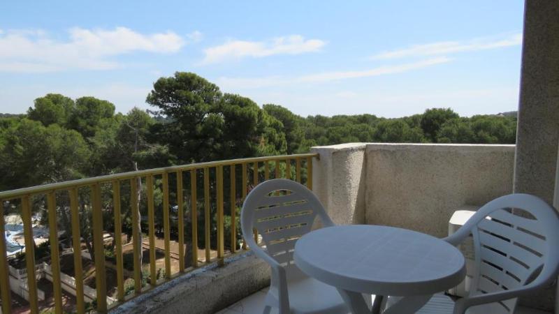 شقة غرفة واحدة, Inter 2