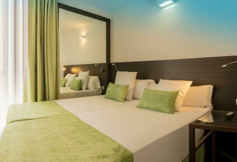 2 베드룸 이코노미 아파트, Magic Tropical Splash