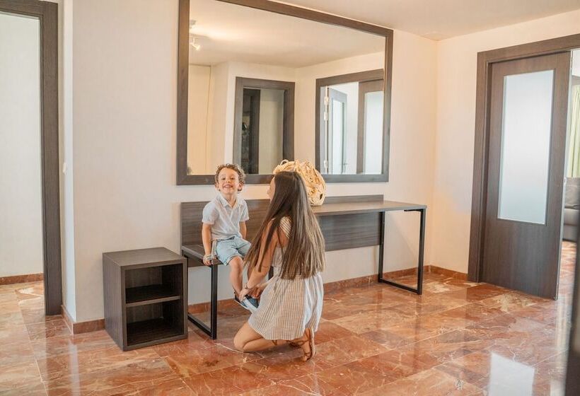 شقة ديلوكس 3 غرف نوم, Magic Tropical Splash