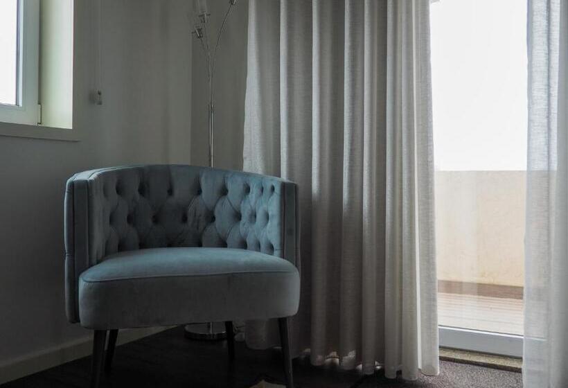 جناح ديلوكس مطل على البحر, The One Grand Hotel da Póvoa