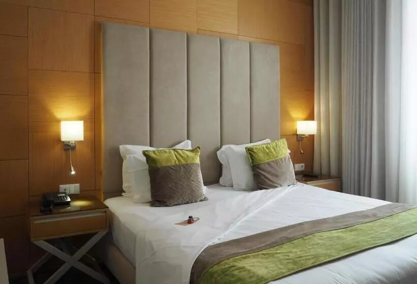 身障者適用スタンダードルーム, The One Grand Hotel da Póvoa