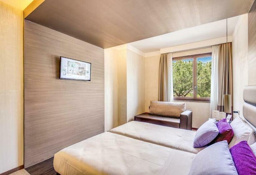 סוויטת ג'וניור נוף לגינה, Warmthotel
