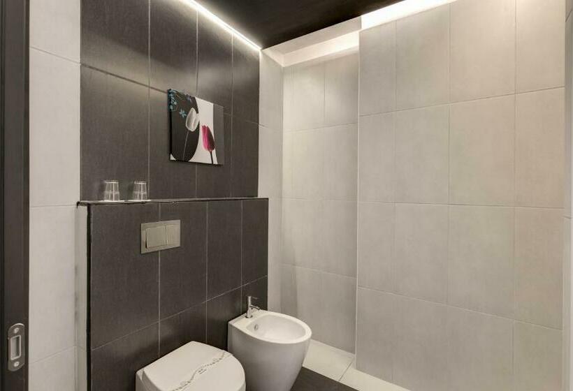 סוויטת ג'וניור נוף לגינה, Warmthotel