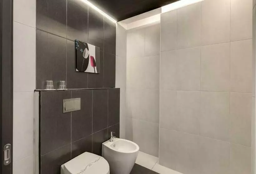 اتاق استاندارد سه نفره, Warmthotel