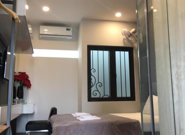 اتاق لوکس, Biên Hòa