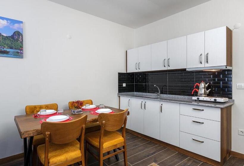 سوییت لوکس, Grand Gulluk Hotel & Spa City Cender Antalya