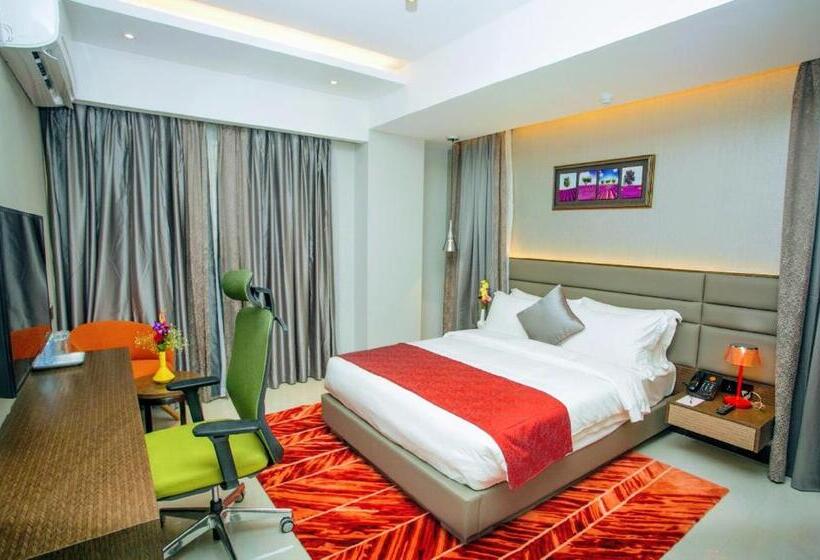اتاق لوکس با تخت بزرگ, Omni Residency Dhaka