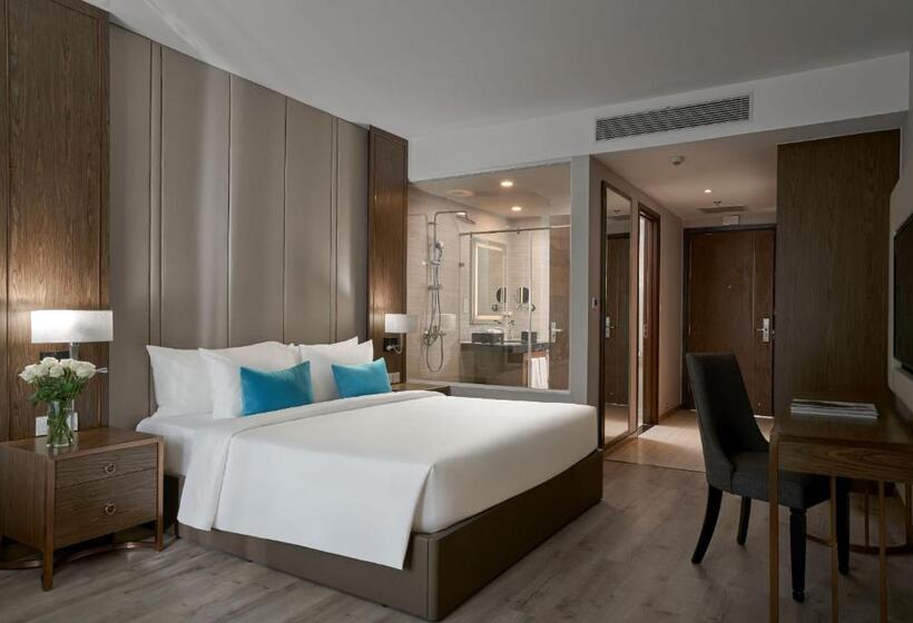اتاق لوکس با تخت بزرگ, The Empyrean Nha Trang