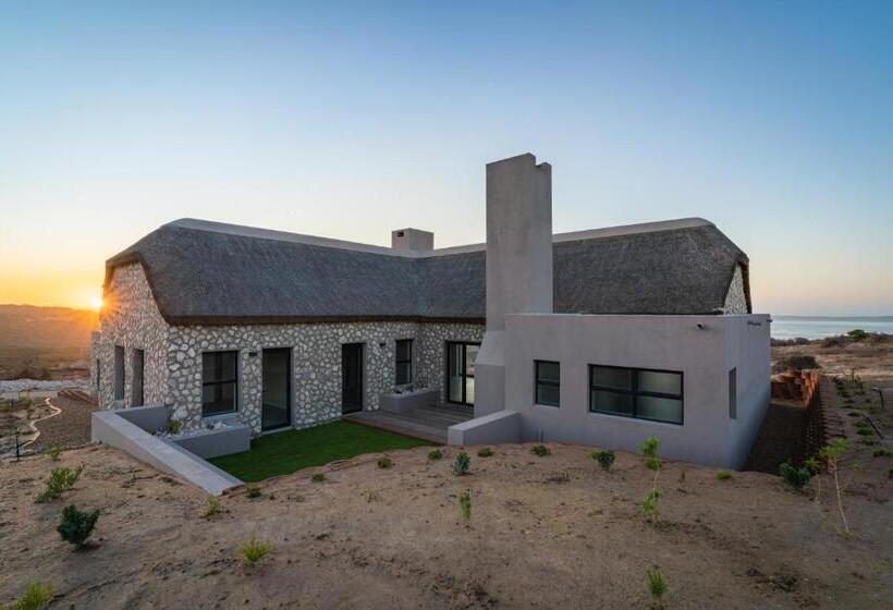 スリーベッドルーム　ヴィラ, The Shark Bay Boutique Hotel & Spa