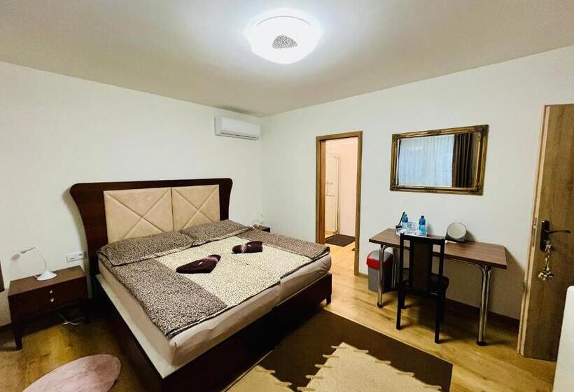 חדר סטנדרט עם מיטת קינג, Penzión Tyché