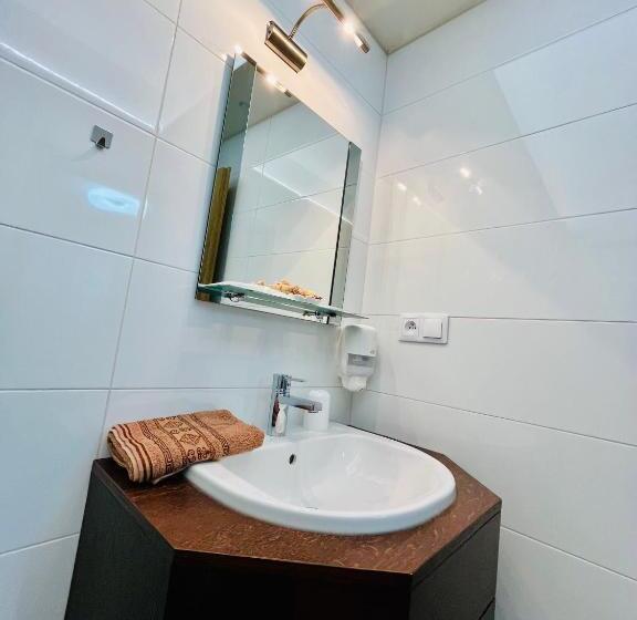 חדר סטנדרט עם מיטת קינג, Penzión Tyché