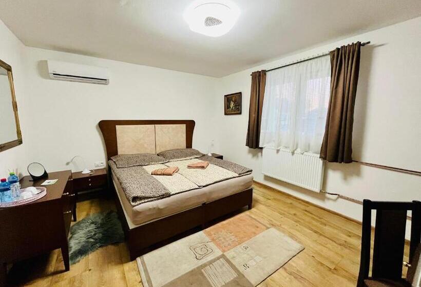 חדר סטנדרט נוף לגינה, Penzión Tyché