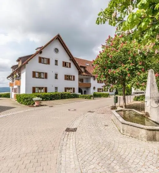 メゾネットスイート, Rh Appartements