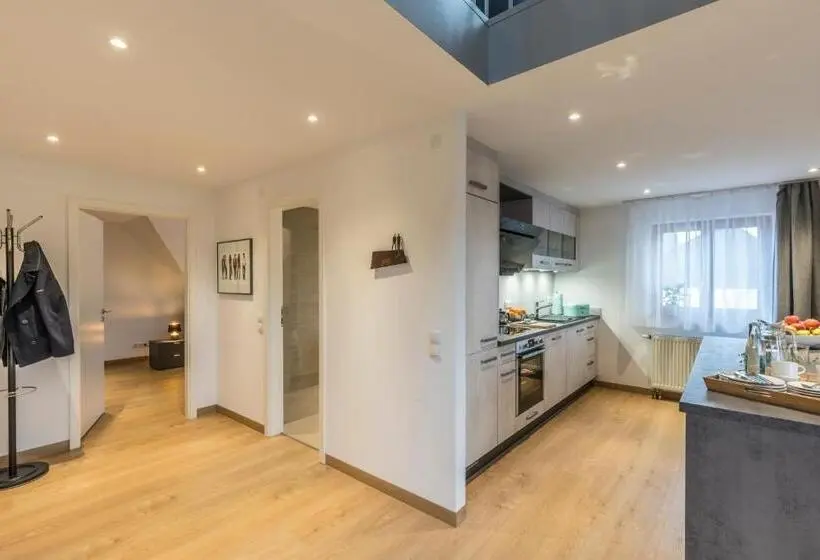 メゾネットスイート, Rh Appartements