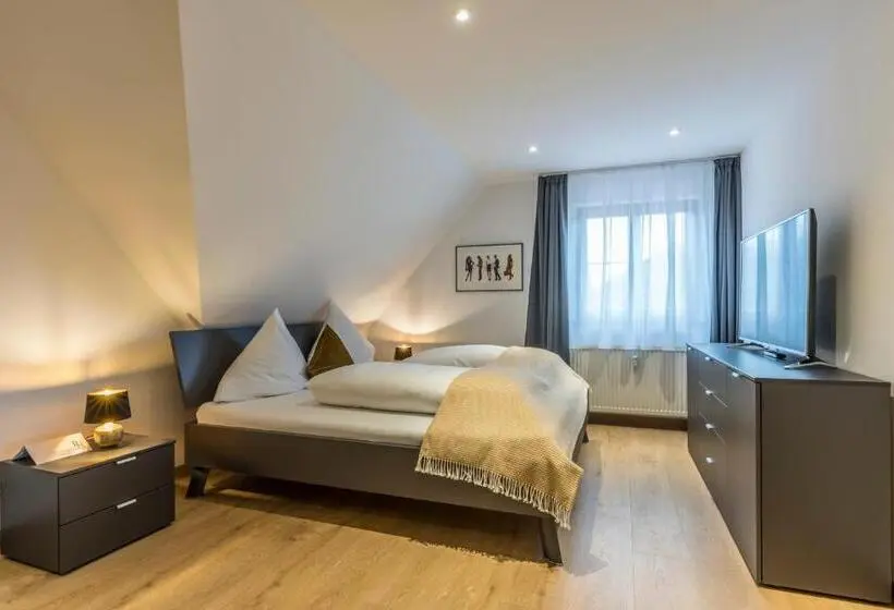 メゾネットスイート, Rh Appartements