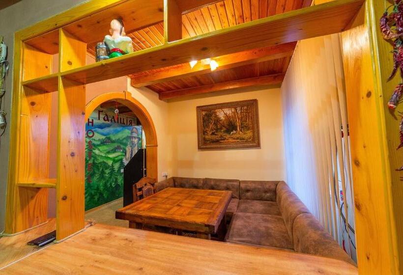 Łóżko we Wspólnym Pokoju, хостел галіція