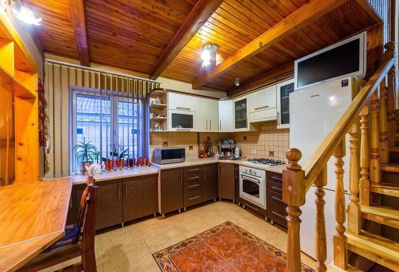 Łóżko we Wspólnym Pokoju, хостел галіція