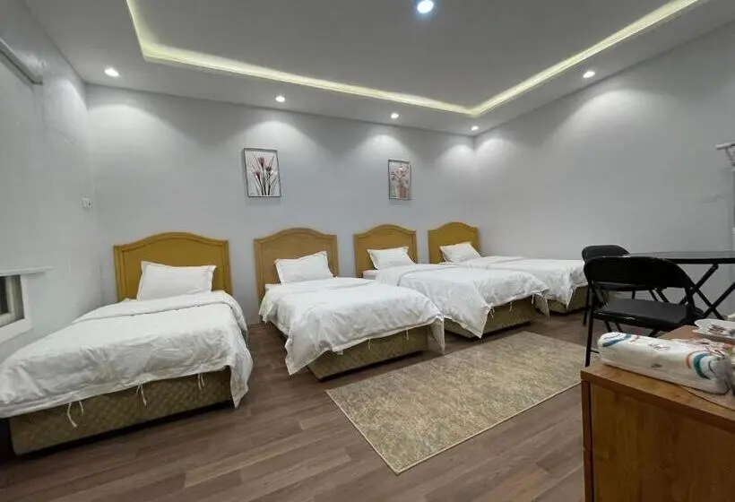 اتاق استاندارد چهار تخته, Naseem Country House