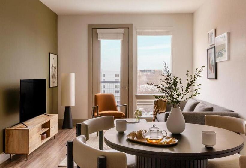 Huoneisto 1 Makuuhuone Parveke, Sonder At East 5th