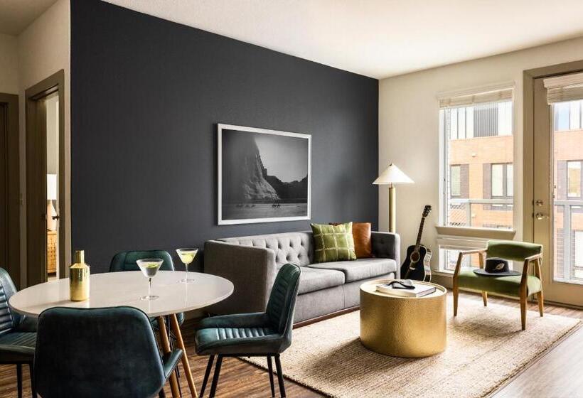 Huoneisto 2 Makuuhuonetta Parveke, Sonder At East 5th