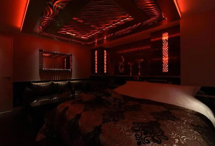 キングサイズベッドのスイートルーム, W Party W Group Hotels And Resorts